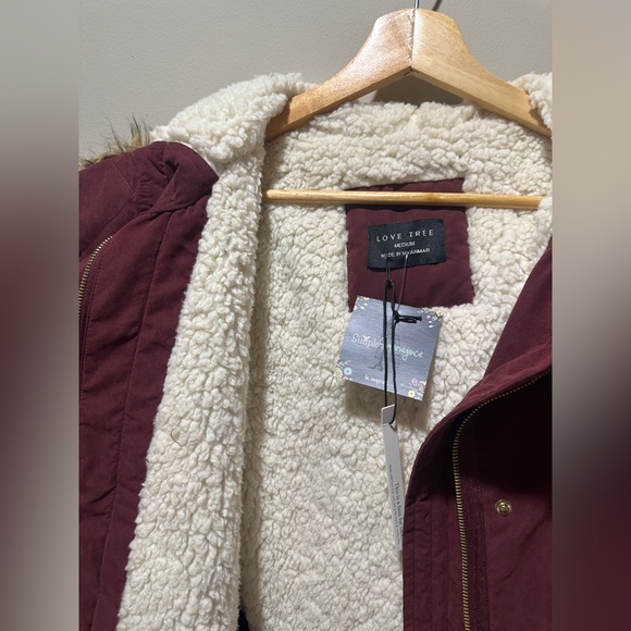 Sherpa lined winter coat - Picture 6 of 11